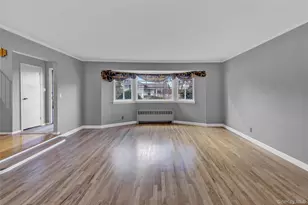 25 Lakeshore Blvd, Massapequa, NY 11758 - Photo 4