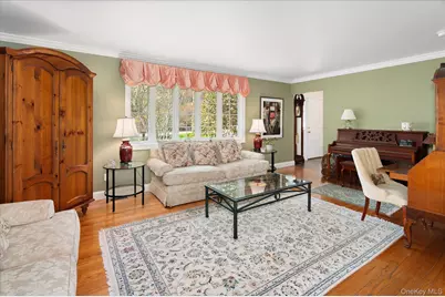 32 Watch Hill Road, Croton on Hudson, NY 10567 - Photo 10