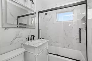 76 Lawrence Ct, White Plains, NY 10603 - Photo 8