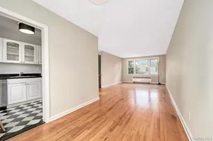 110 Lawn Terrace, Mamaroneck, NY 10543 - Photo 8