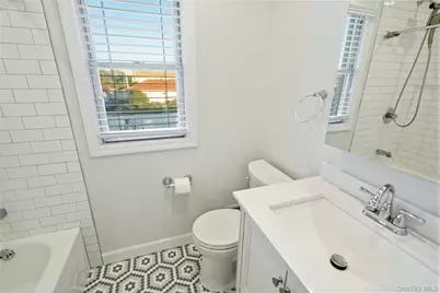 2000 Ocean Boulevard, Atlantic Beach, NY 11509 - Photo 22