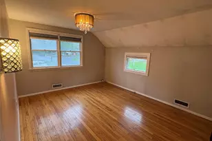 19 Nursery Rd, Melville, NY 11747 - Photo 16