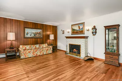 32 Chase Avenue, White Plains, NY 10606 - Photo 6