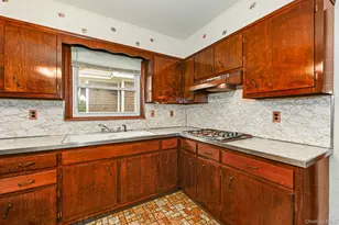 32 Chase Ave, White Plains, NY 10606 - Photo 12