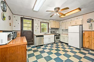 32 Chase Ave, White Plains, NY 10606 - Photo 28