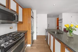 3585 Greystone Ave, Bronx, NY 10463 - Photo 6