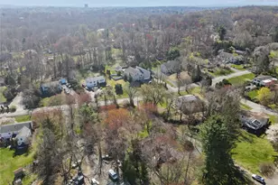 635 S Pascack Rd, Chestnut Ridge, NY 10977 - Photo 34