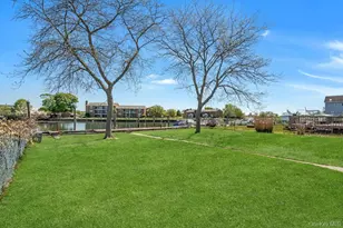 144 W Lake Dr, Lindenhurst, NY 11757 - Photo 22