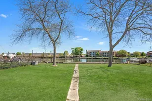 144 W Lake Dr, Lindenhurst, NY 11757 - Photo 14