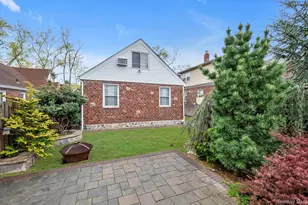 249-12 Rushmore Terrace, Little Neck, NY 11362 - Photo 16