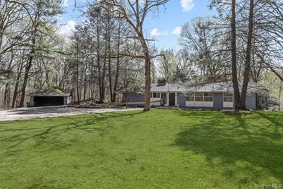 9 E Cradle Rock Road, Pound Ridge, NY 10576 - Photo 2