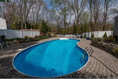 18 Pilgrim Drive, Port Jefferson, NY 11777 - Photo 40