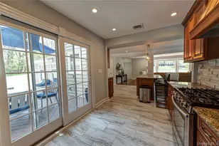 18 Pilgrim Dr, Port Jefferson, NY 11777 - Photo 16