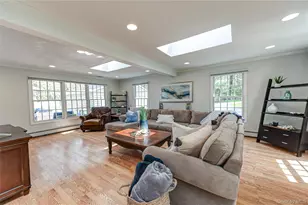 18 Pilgrim Dr, Port Jefferson, NY 11777 - Photo 18
