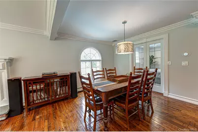 18 Pilgrim Drive, Port Jefferson, NY 11777 - Photo 10