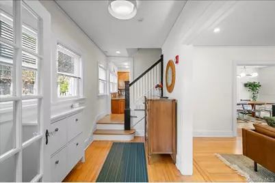 54 Ogden Avenue, White Plains, NY 10605 - Photo 4