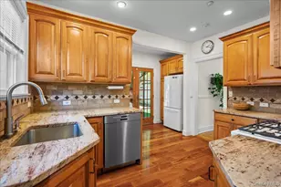 54 Ogden Ave, White Plains, NY 10605 - Photo 18
