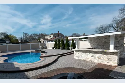 478 Mayflower Avenue, Brentwood, NY 11717 - Photo 34