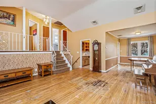 54-08 253rd St, Little Neck, NY 11362 - Photo 6