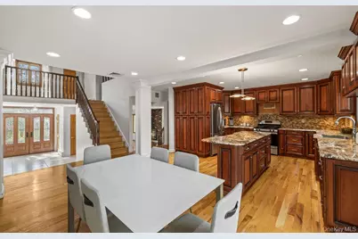 84 Tennyson Drive, Nanuet, NY 10954 - Photo 20