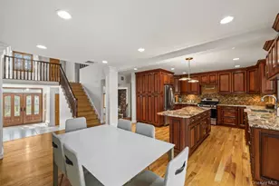84 Tennyson Dr, Nanuet, NY 10954 - Photo 20