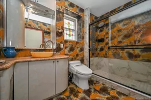 63-42 Alderton St, Rego Park, NY 11374 - Photo 14