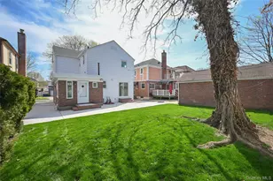 73-36 196th St, Fresh Meadows, NY 11366 - Photo 4