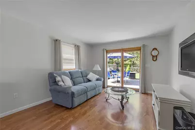 304 Jamaica Boulevard, Carle Place, NY 11514 - Photo 8