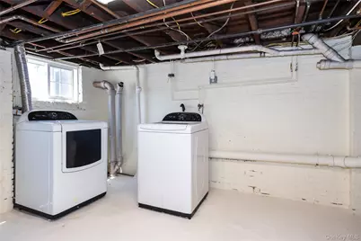 21 Franklin Avenue, Glen Cove, NY 11542 - Photo 16