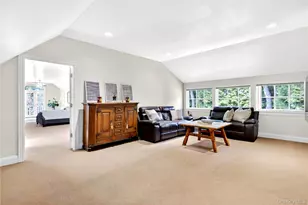 17 Hilldale Ln, Sands Point, NY 11050 - Photo 48
