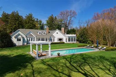 17 Hilldale Lane, Sands Point, NY 11050 - Photo 4