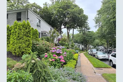 77 Glen Keith Road #77L, Glen Cove, NY 11542 - Photo 2
