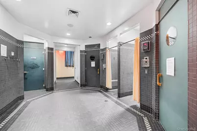 220 Riverside Boulevard #3G, New York, NY 10069 - Photo 18