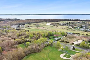 5075 Main Rd, Laurel, NY 11948 - Photo 22