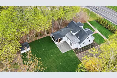 5075 Main Road, Laurel, NY 11948 - Photo 2