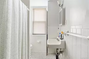 12 Marathon Pl, Port Chester, NY 10573 - Photo 36