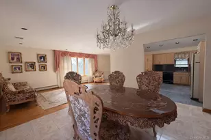 208 Doris Ave, Franklin Square, NY 11010 - Photo 6