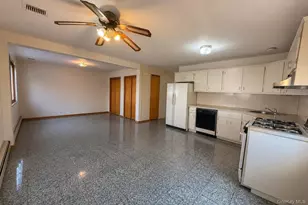 208 Doris Ave, Franklin Square, NY 11010 - Photo 14