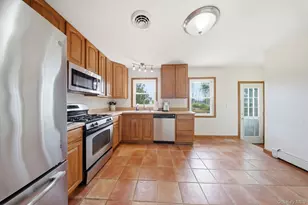 79 Vincent Dr, Middletown, NY 10940 - Photo 12