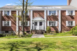 224-09 Manor Rd, Queens Village, NY 11427 - Photo 20