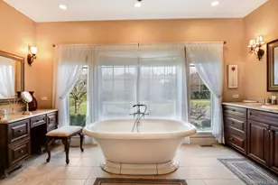 30 Post Fields Ln, Quogue, NY 11959 - Photo 10