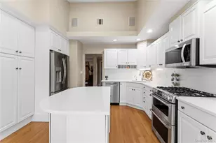 30 Jeanette Dr, Massapequa, NY 11758 - Photo 20