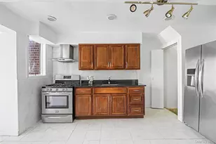 151-45 20th Rd, Whitestone, NY 11357 - Photo 10