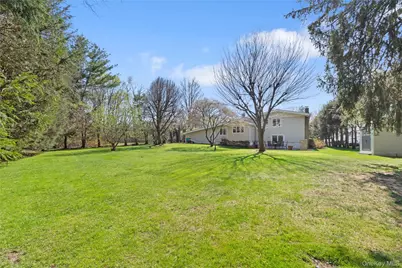 11 Laurie Place, Glen Cove, NY 11542 - Photo 20