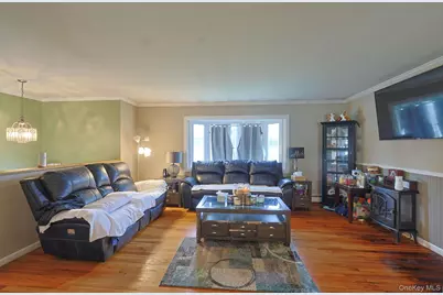 4 North Drive, Poughkeepsie, NY 12603 - Photo 4