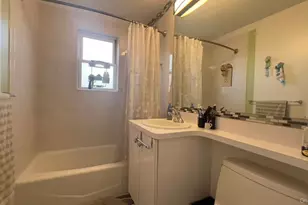 182-15 58th Ave, Fresh Meadows, NY 11365 - Photo 8
