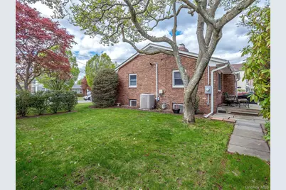 5 Fairfield Avenue, Port Washington, NY 11050 - Photo 18