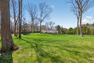 161 Yukon Dr, Woodbury, NY 11797 - Photo 40