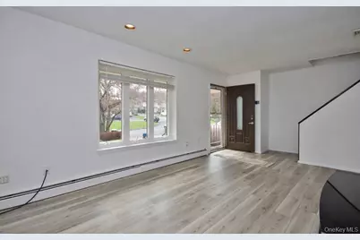 35 Black Stallion Court, Middletown, NY 10940 - Photo 12