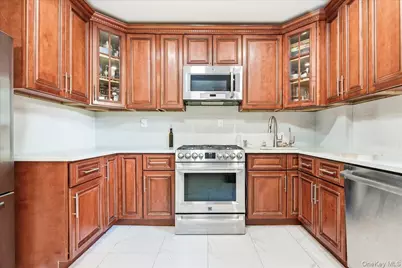 83-80 118th Street #4A, Kew Gardens, NY 11415 - Photo 8